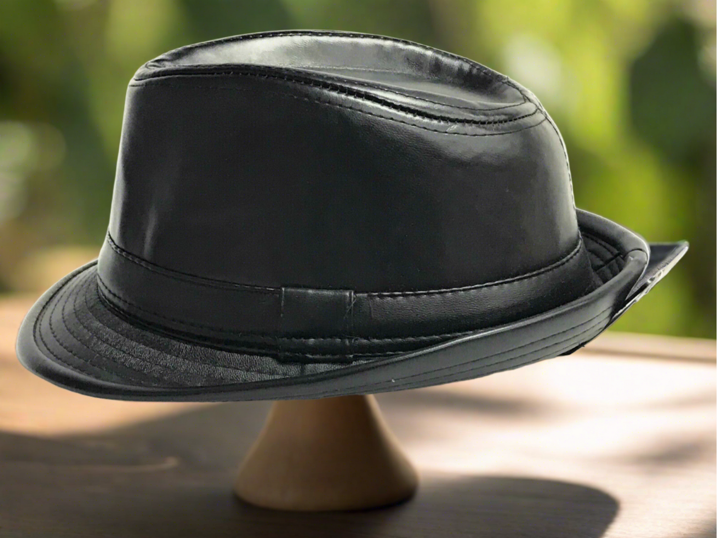 Black Unisex Faux Leather Retro Style Curved Brim Fedora Trilby Hat